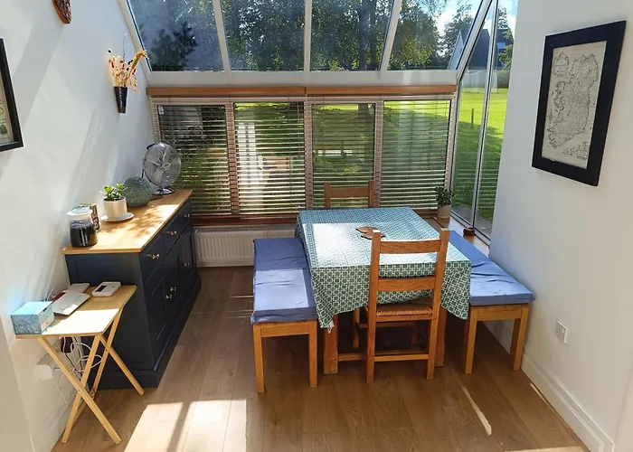 Prázdninový dům On The Grounds Of House